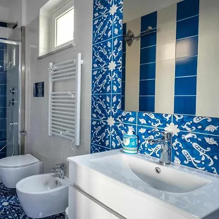 Blue Luxury House - Vista Mozzafiato Apartment *